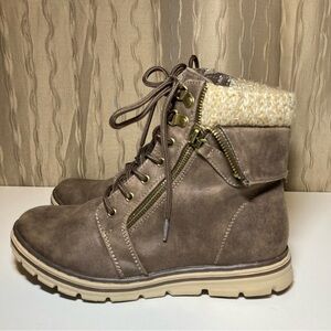 Cliffs By White Mountain Kaylee Women's 7 Combat Boots Lace Up C31452 Brown Tan